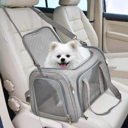 Portable and breathable pet cat and dog carrier
