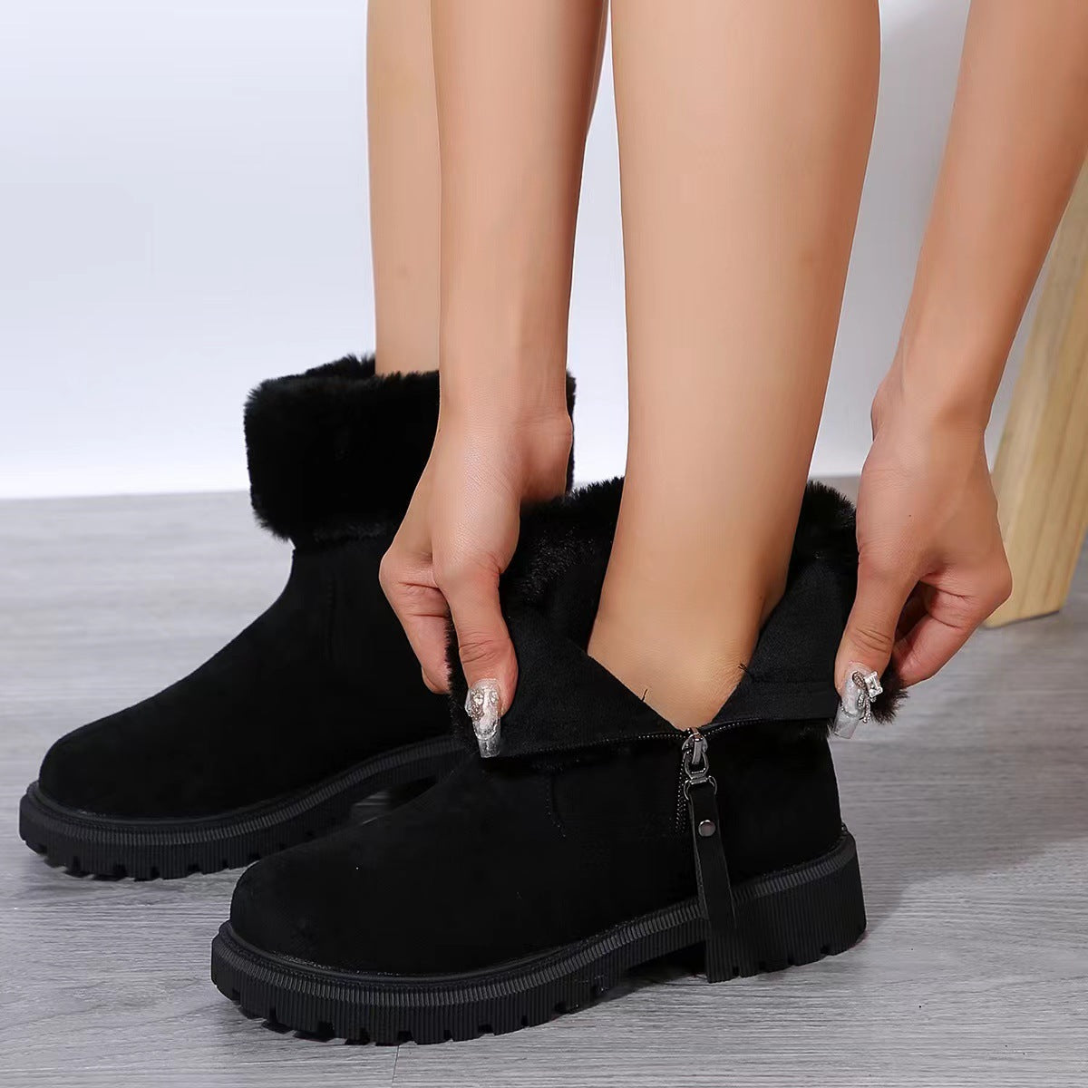 Women’s Plush Winter Side-Zip Snow Boots