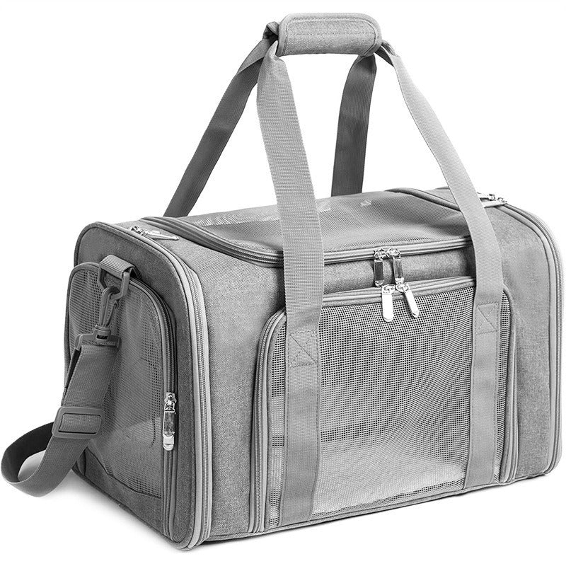 Portable and breathable pet cat and dog carrier
